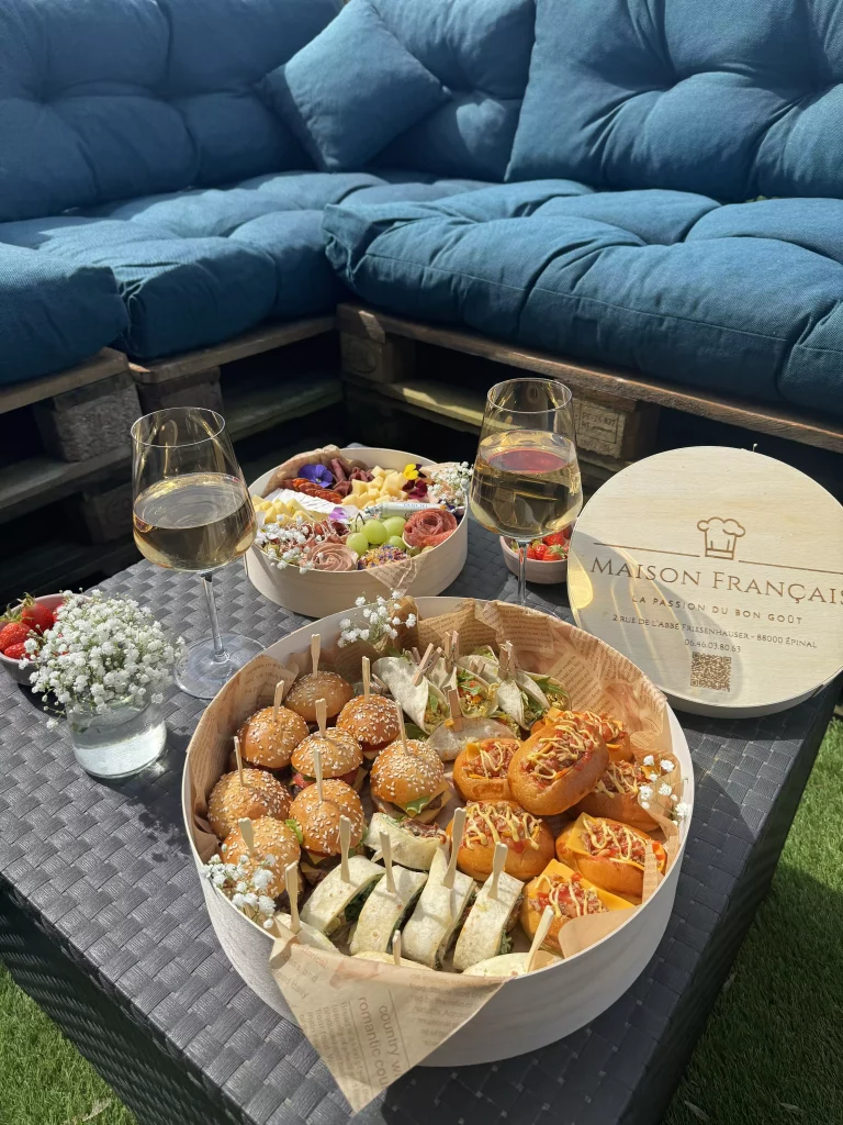 box traiteur epinal maison français bun, mini burger, wrap